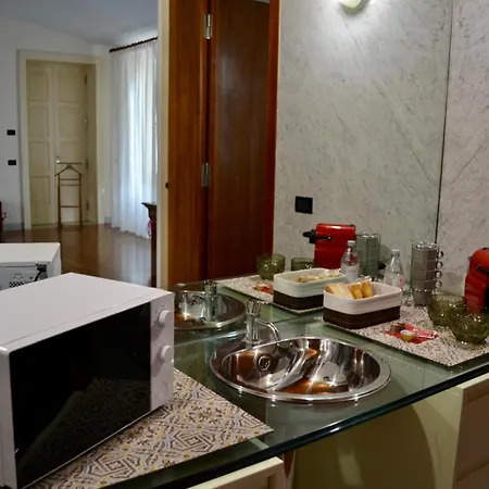 Demenna Appartamento La Rocca