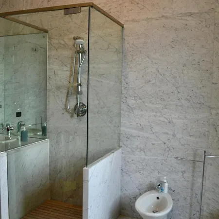 Demenna Apartment *