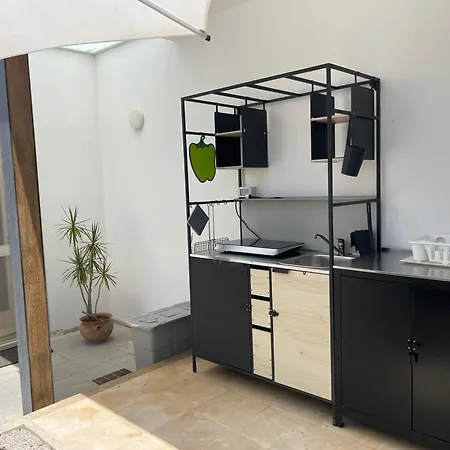 アパート Demenna *